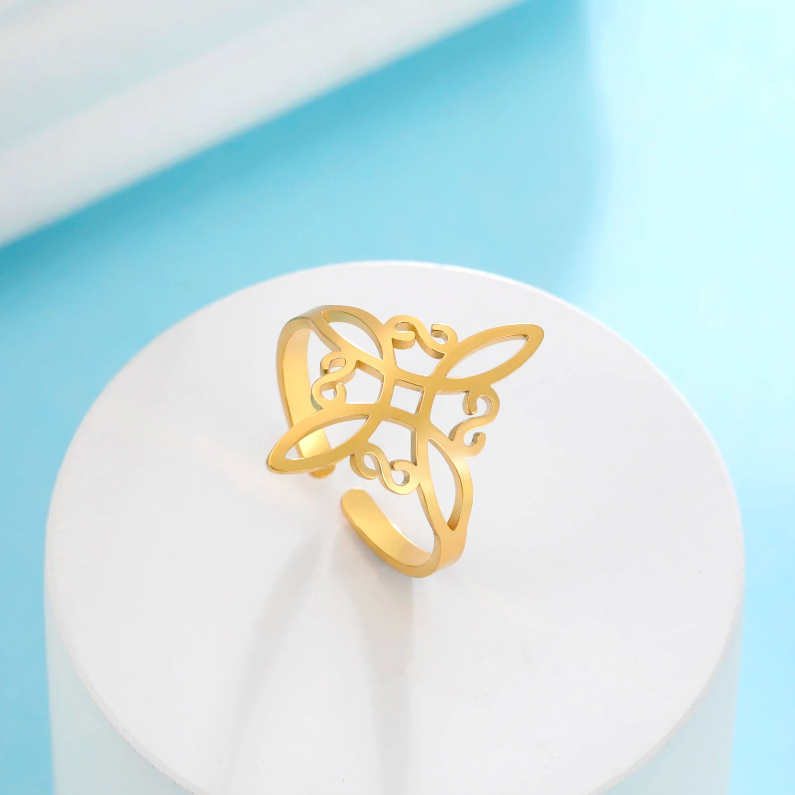 Anillo Nudo de Bruja